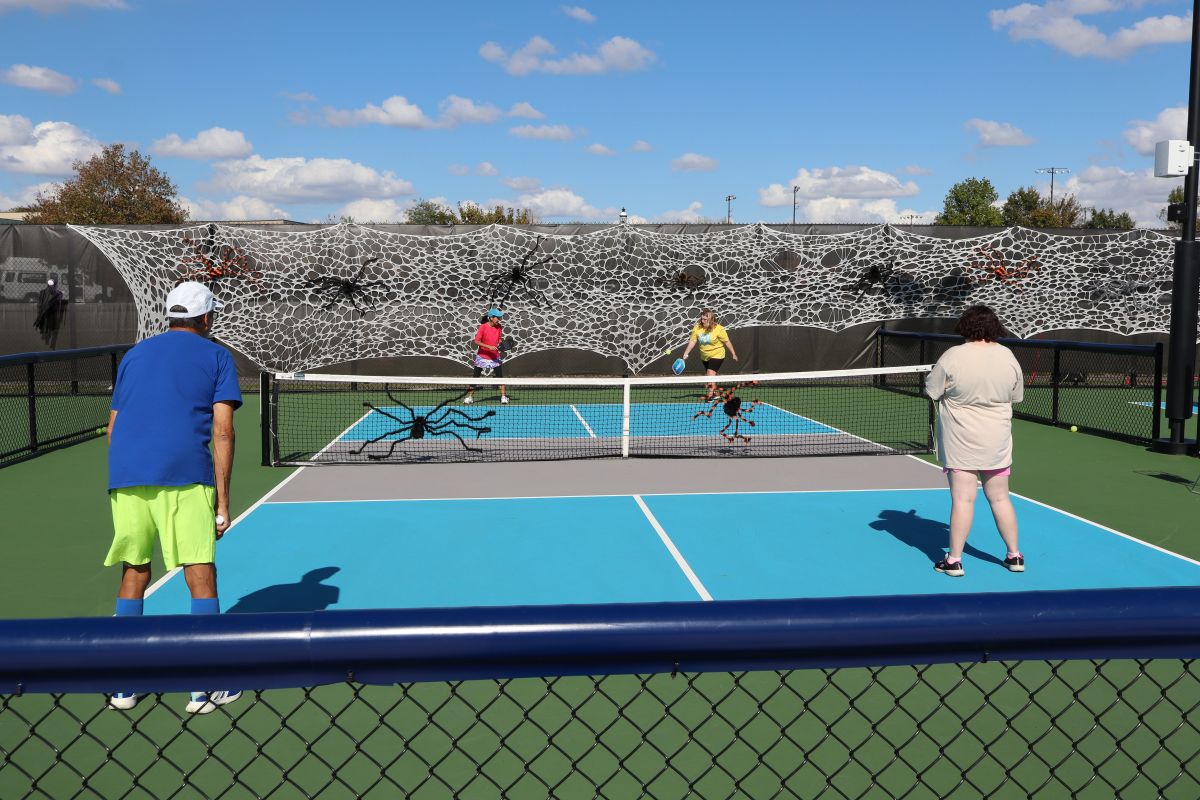 Special Olympics instructional session photo (6) at Groveport Pickleball Club, 2025